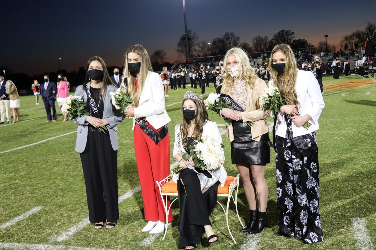 Left to Right: Sadie Essic (Third Runner-Up), Presley Jones (First Runner-Up), Ashley Butero (Homecoming Queen), Erika Terry (Second-Runner Up), Rachel Devereaux (Third Runner-Up)