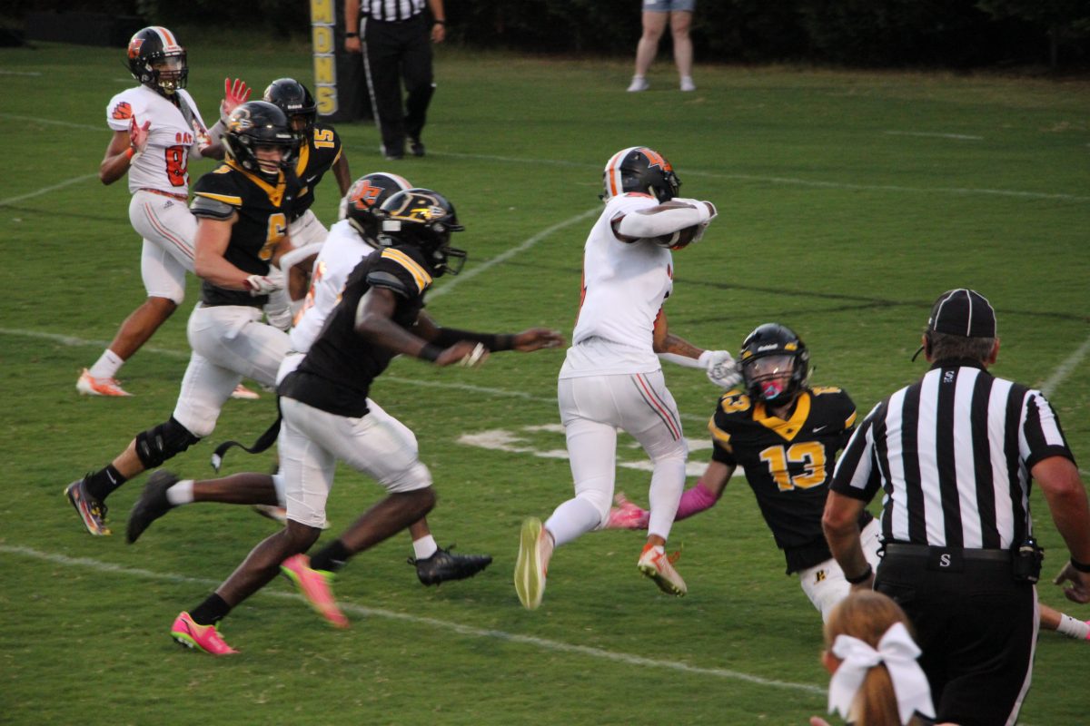 Davie High Varsity Football Dominates R.J. Reynolds in First Conference Game of the Season