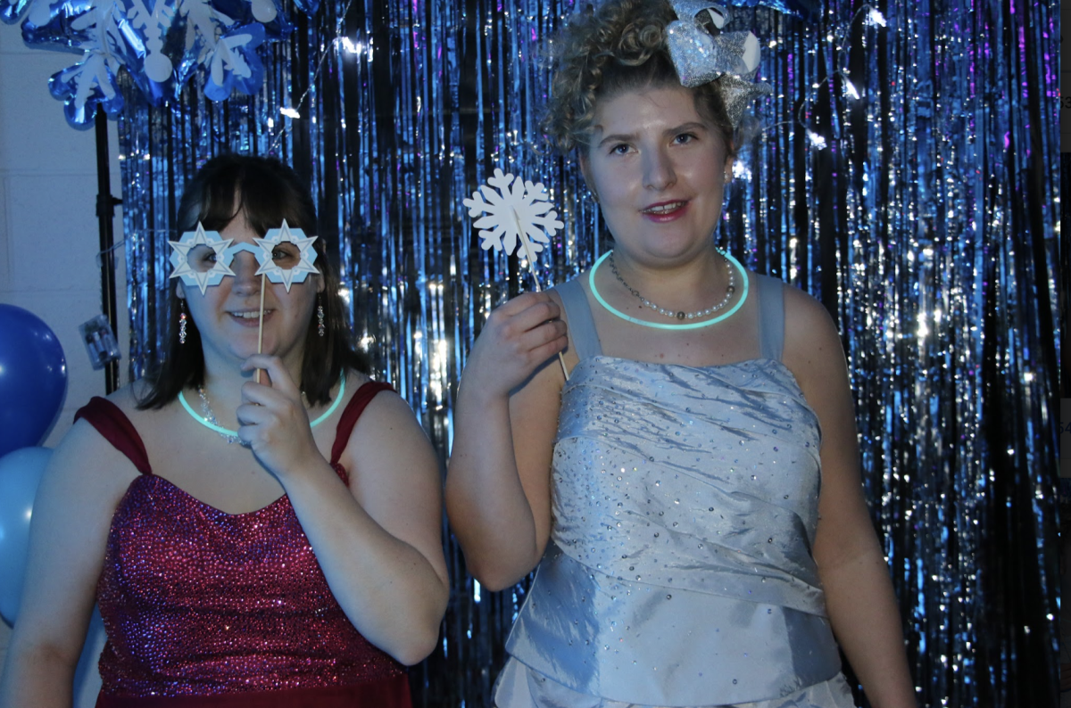 Dancing In A Winter Wonderland: Hope Prom 2023