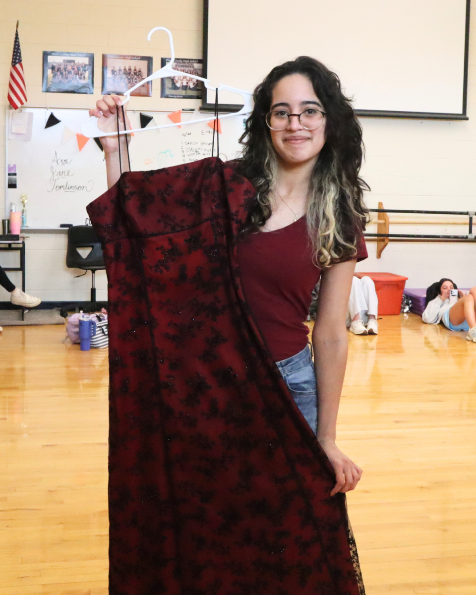 Senior Angelina Perez finds "the one" while simply browsing.