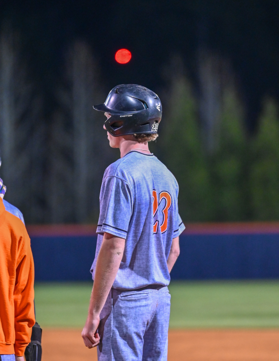 Brice Wilson waits for the pitcher to pitch the ball to run.